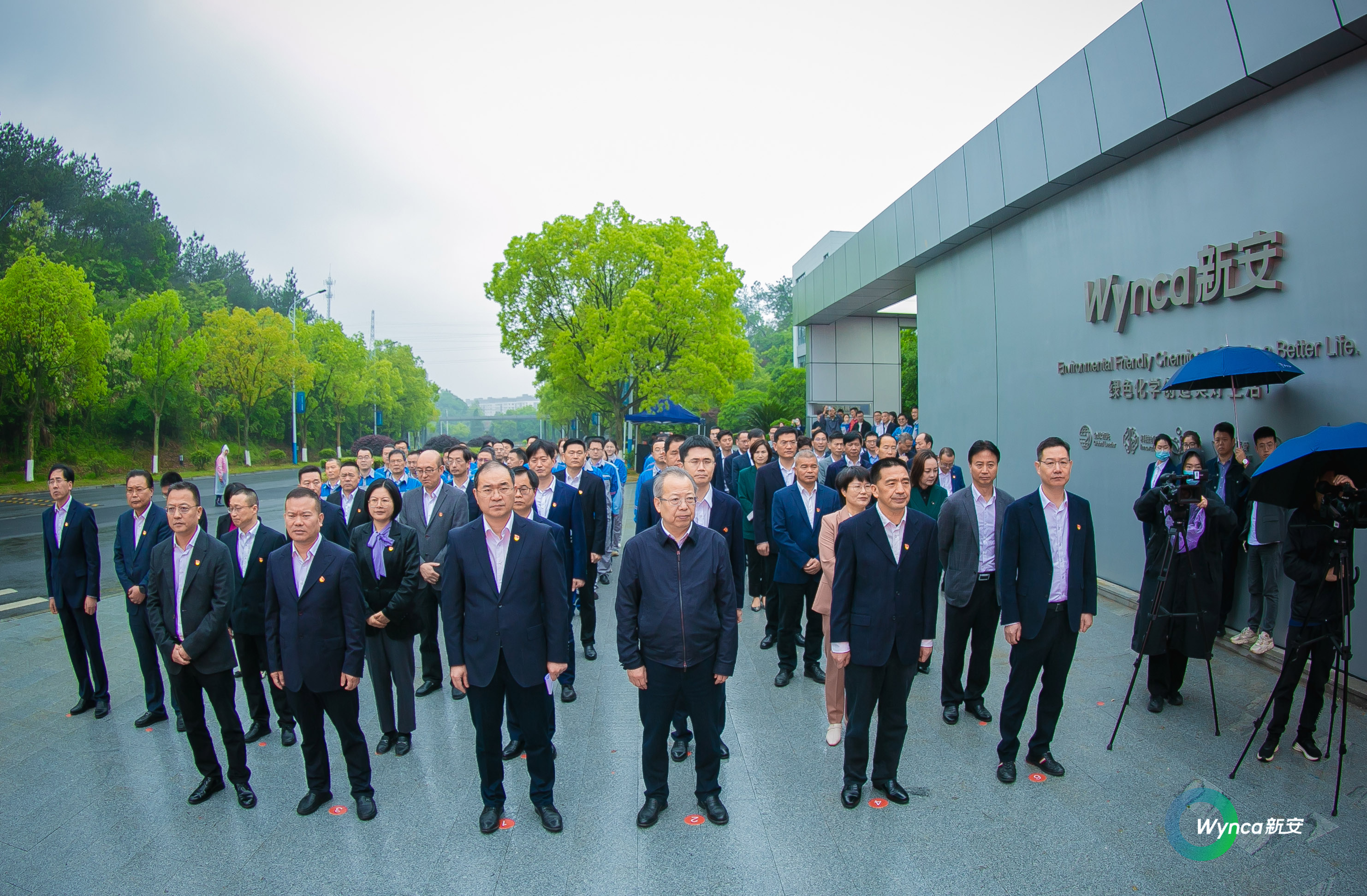 1682404752444578r6qI.jpg 1682404752444578r6qI.jpg