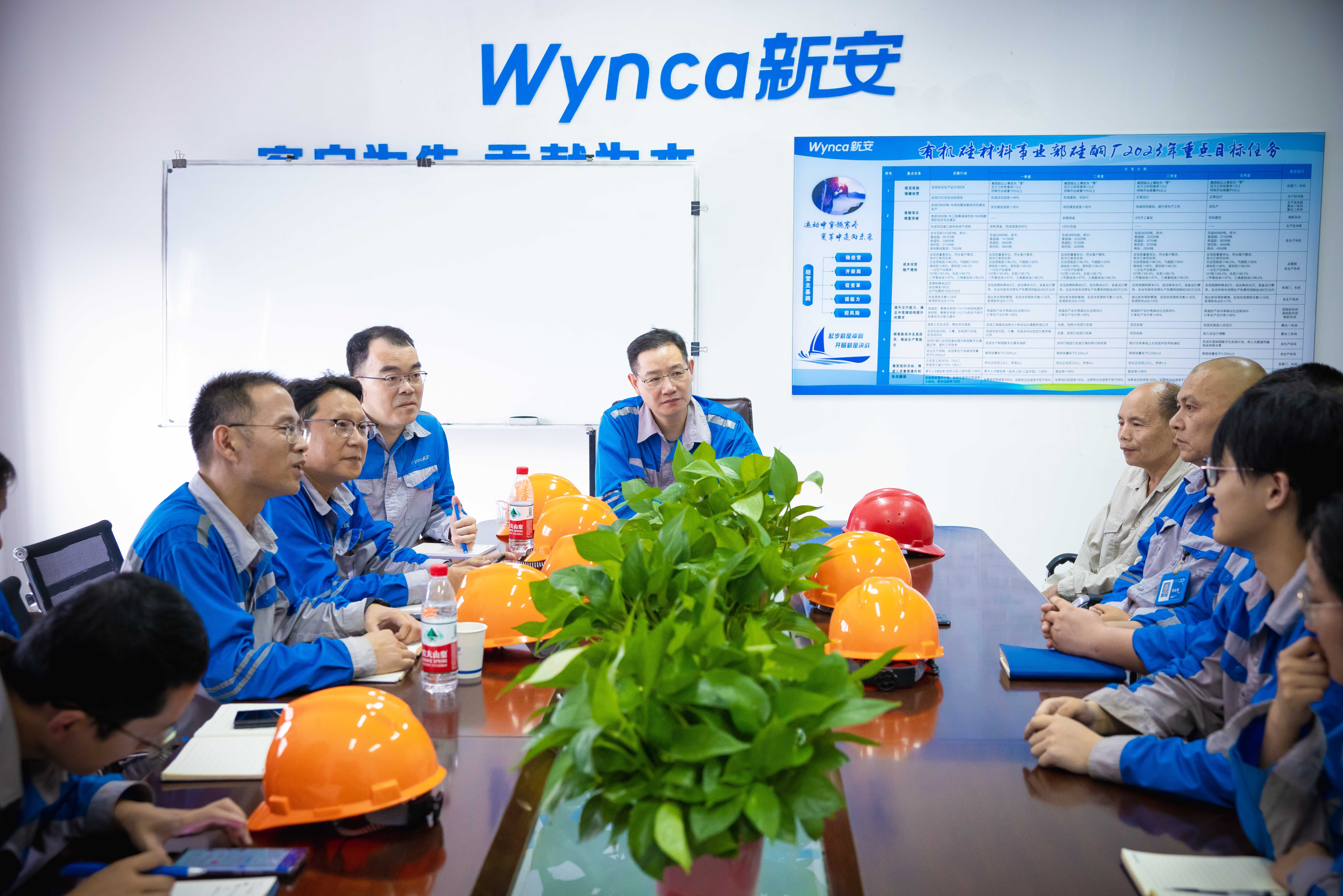 16909560109381202PHR.jpg 16909560109381202PHR.jpg