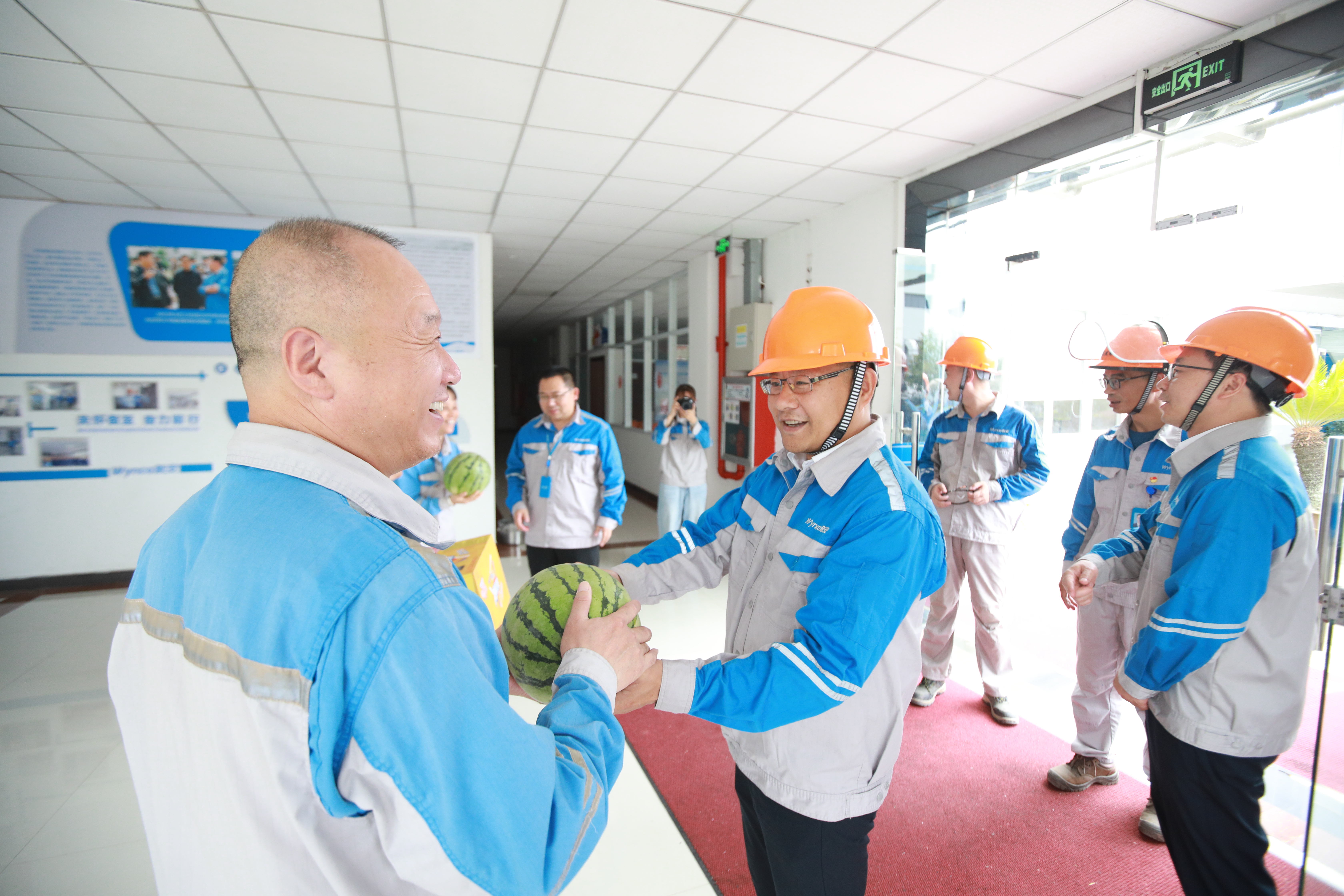 1690958619548086Q7eT.jpg 1690958619548086Q7eT.jpg