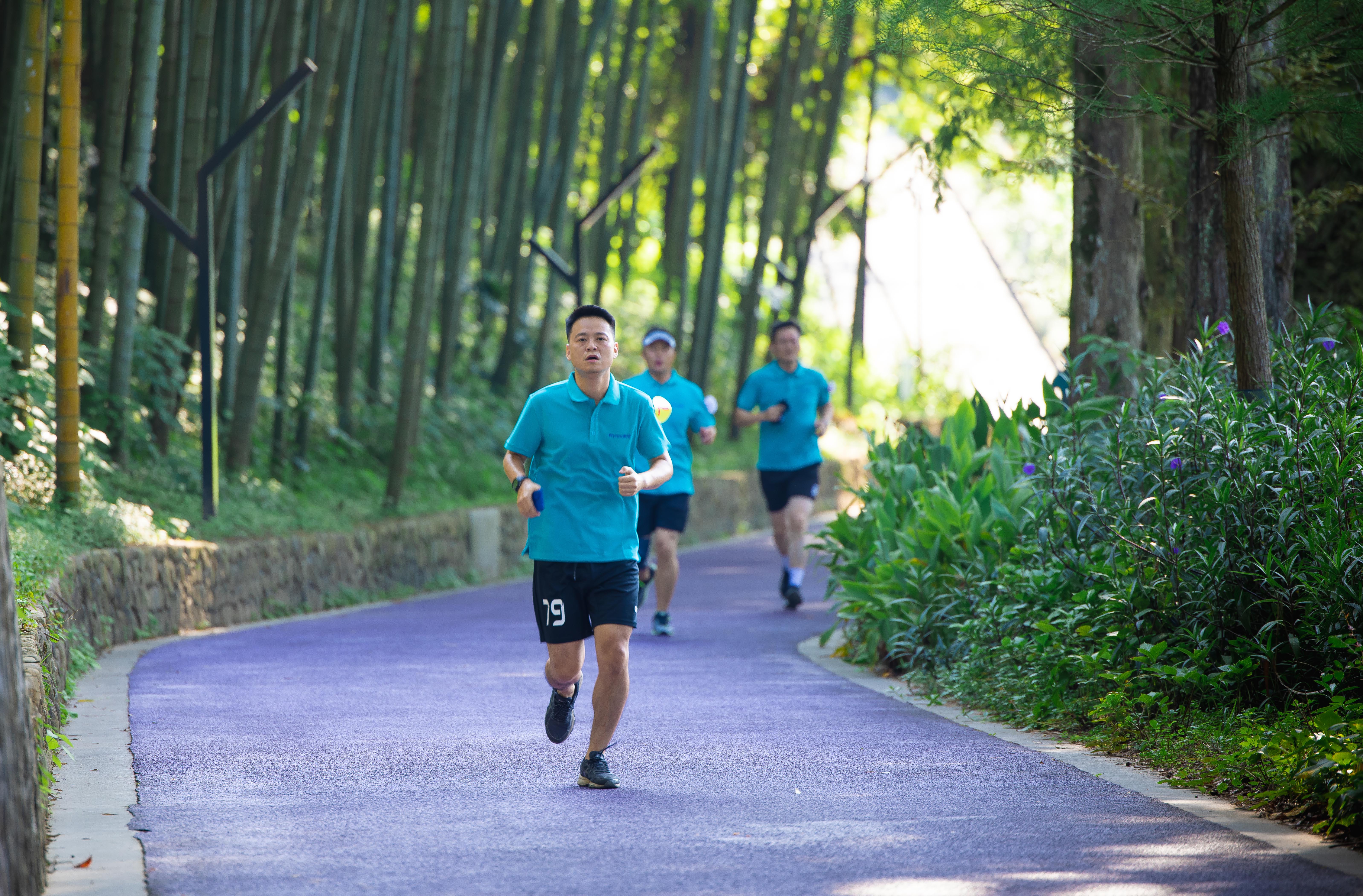 169448735925272374mO.jpg 169448735925272374mO.jpg