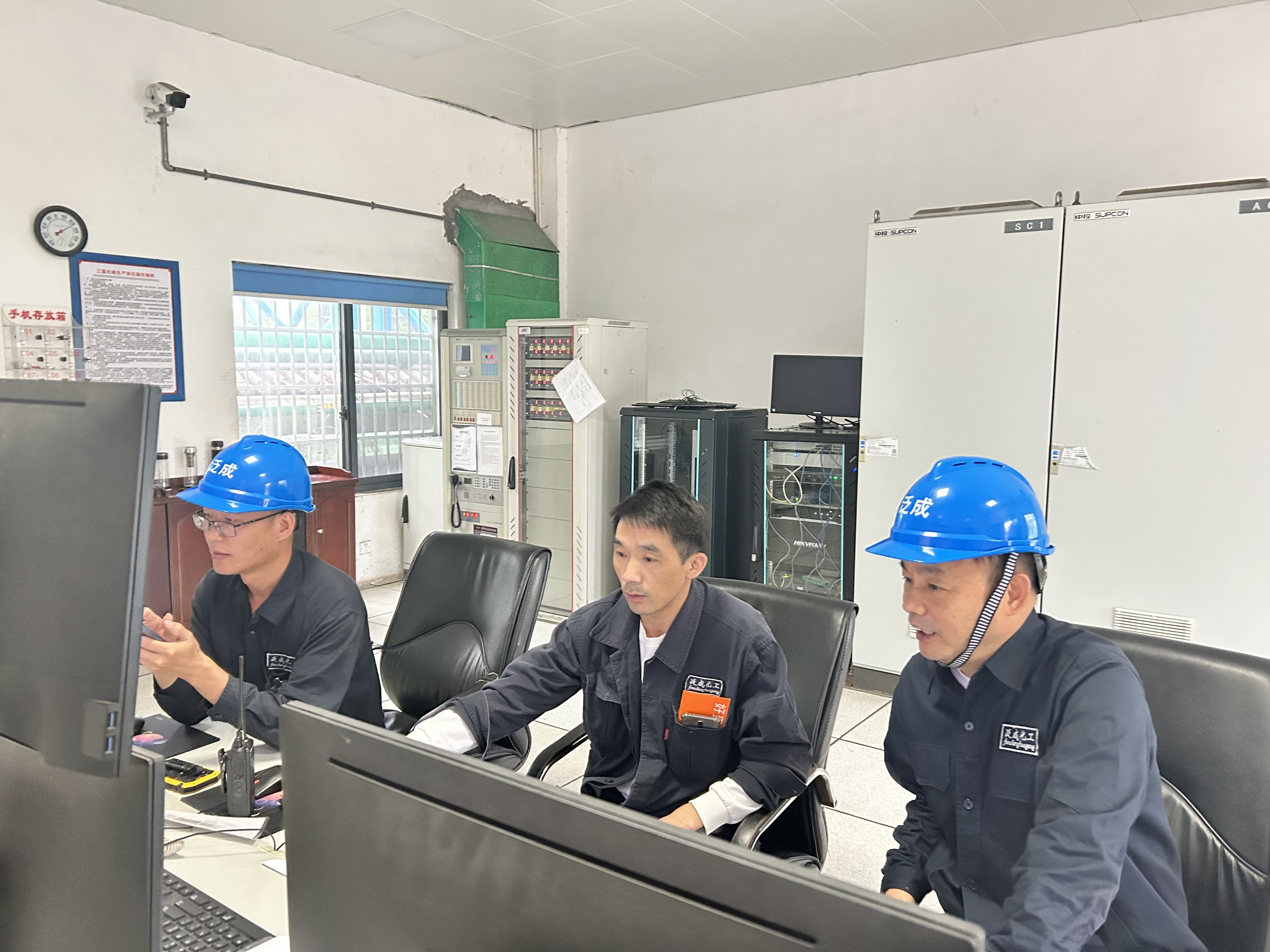 1698052413359472EDKh.jpg 1698052413359472EDKh.jpg