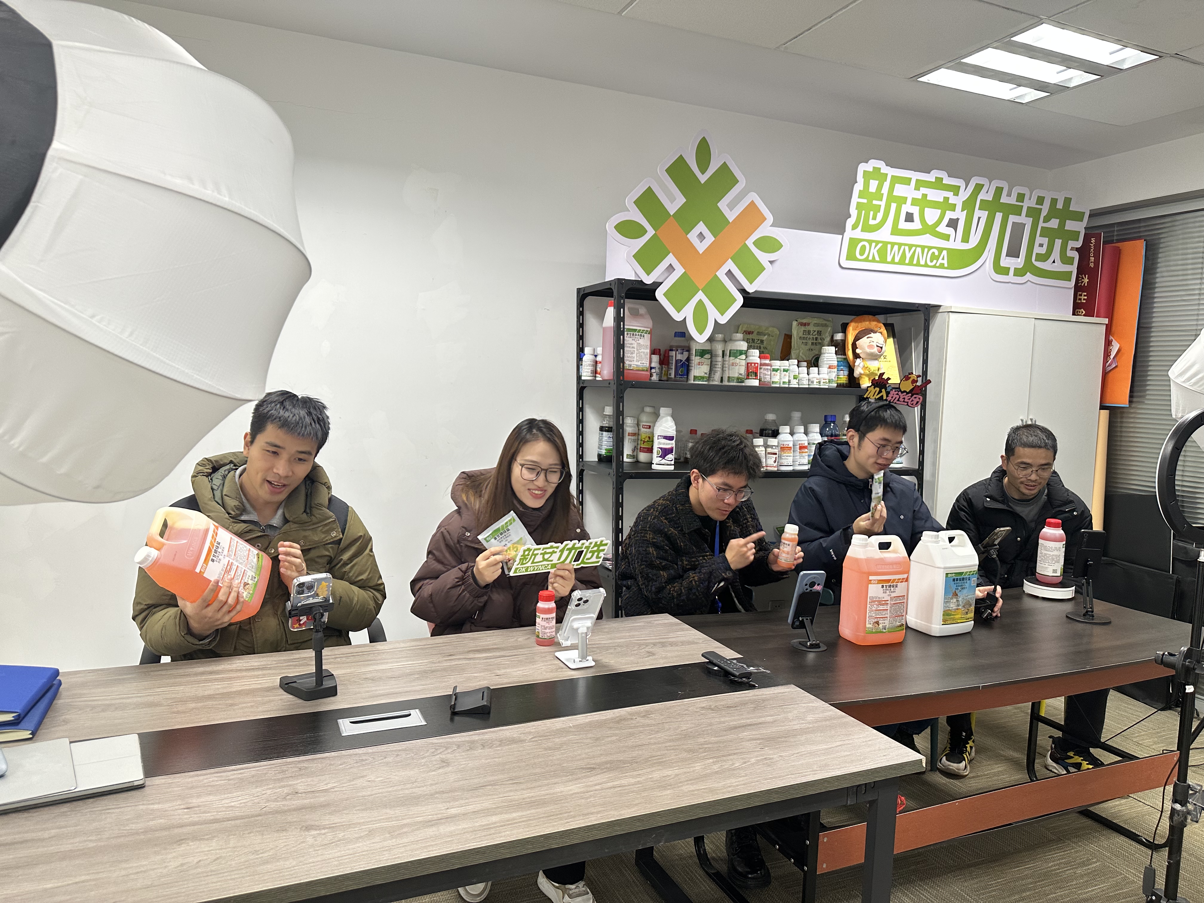 1709687792668223glpg.jpg 1709687792668223glpg.jpg